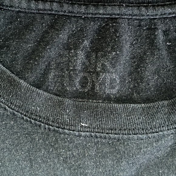 Pink Floyd vintage tree of life t shirt- maker is Pink Floyd on label - Picture 2 of 3